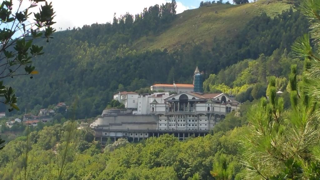 Al Vivenda Romantica Geres Exteriör bild